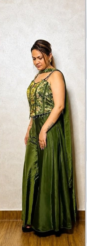 Woman wearing dark green indo-western corset and palazzo set, festive party wear, SS-1012